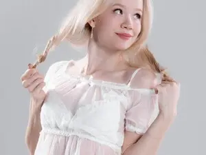 Live Porn with Alice_Chery - Myfreecams