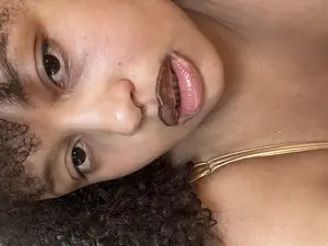 Adult Webcams with TheeVixxxen - Myfreecams