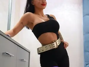 Sex Chat with Theowonder - Myfreecams