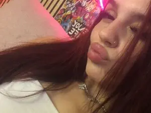 Sex Chat with MelaniaTress - Myfreecams
