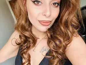 Live Sex Cam with AriaPlay - Myfreecams