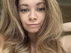 Best live sex cam show with Miss_Moan69 - Myfreecams