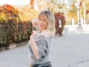 Porn chat with Silis44 from myfreecams on pornchatting.com