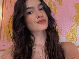 Live Sex Cam with Bellaclark2 - Myfreecams
