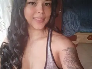 Adult Webcam with Krischell - Myfreecams