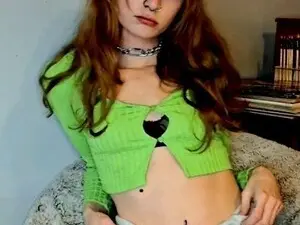 Adult Webcam with AshTheNymph - Myfreecams