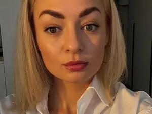 Private Sex Chat with NessaVix - Myfreecams