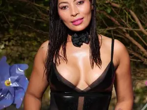 Live Sex Cam with Karol_sm - Myfreecams