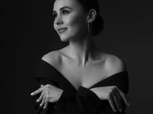 Live Sex Cam with AngelIsland - Myfreecams