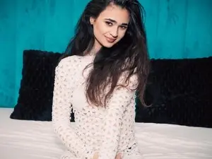 Adult Video Chat with TinyBlair - Myfreecams