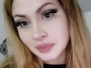 Free Porn Cam with Vamppire_Girl - Myfreecams