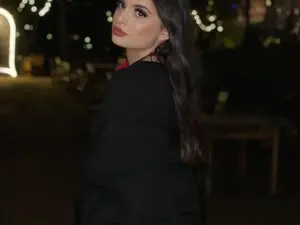 Private Sex Chat with SweetLuna - Myfreecams