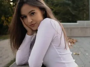 Free Live Porn with FAWNette - Myfreecams