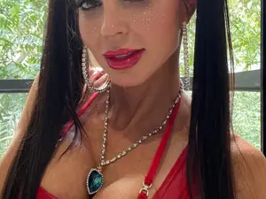 Sex Chat with FeliciaHardon - Myfreecams