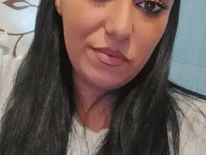 Free Live Porn with Maryam695720 - Myfreecams