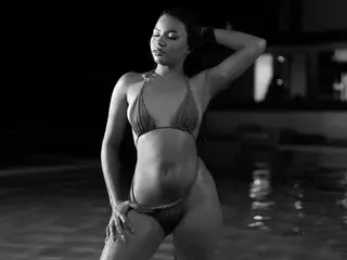 Private Sex Chat with AriadnaLoreen - Streamate