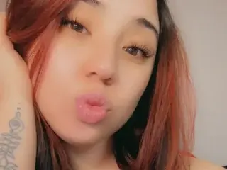 Best live sex cam show with Ninalovez - Streamate
