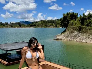 Nude Webcam with LiaRose21 - Streamate