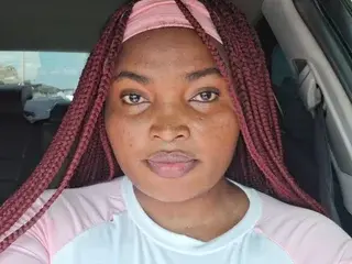 Adult Webcam with Prettydel - Streamate