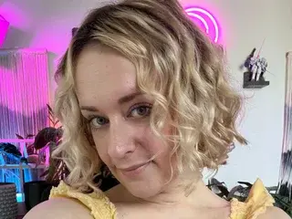 Private Sex Chat with xzoeyryanx - Streamate