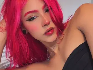 Adult Video Chat with KristensClark - Streamate