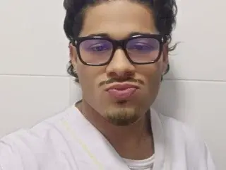 Adult Webcam with RyanStone77 - Streamate