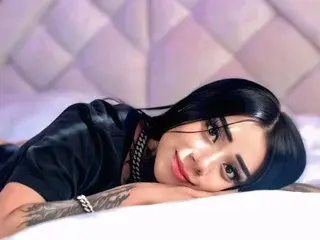 Free Live Porn with Cliobms - Streamate
