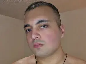 Free Live Porn with MasterAlpha - Streamate