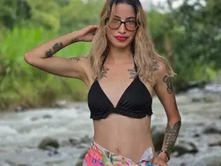 Sex Cam with merrymendezz - Streamate