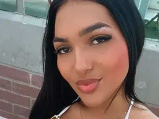 Best Webcam with IssyDaniels - Streamate