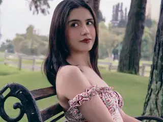 Free Live Porn with ValerieBank - Streamate