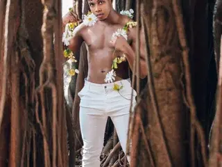 Nude Webcam with DominicSccott - Streamate