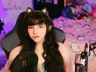 Adult Webcam with BimboCat - Streamate