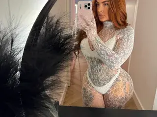 Adult Video Chat with Karolinaox - Streamate