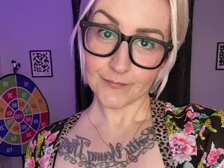 Sex Chat with Margeaux - Streamate