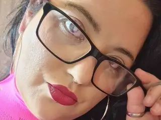 Porn chat with Peachypaige_xoxo from streamate on pornchatting.com