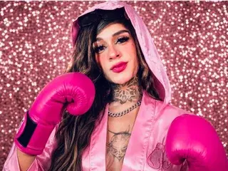Private Sex Chat with Daxnoir - Streamate
