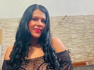 Nude Webcam with FerHanna - Streamate