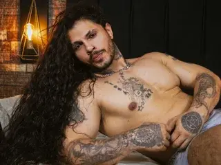 Best Webcam with VanVelckan - Streamate