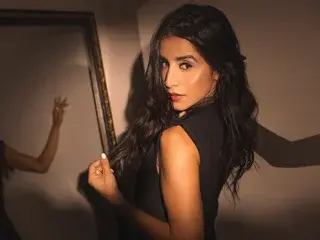 Live Porn with RaychellClark - Streamate