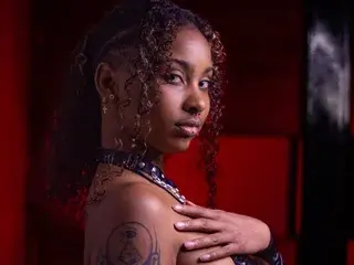 Sex Chat with Triipsy - Streamate