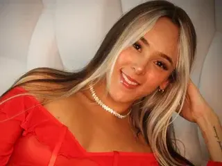 Best Webcam with amara_jons - Streamate