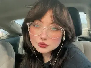 Best live sex cam show with NovaMaelle18 - Streamate