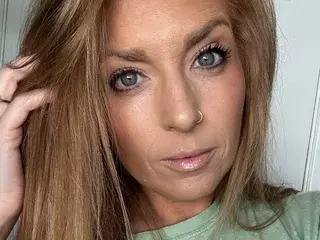 Best Webcam with PaigeWhispers21 - Streamate