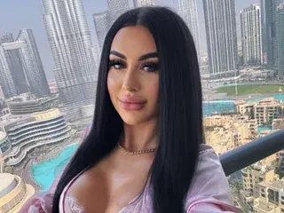 Live Porn with KathrynSin - Streamate