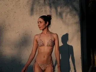 Free Porn Cam with Teresa_Saenz - Streamate