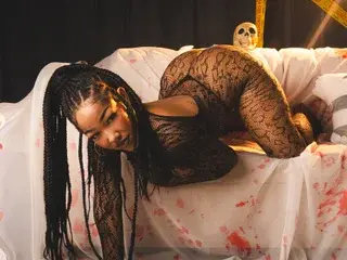 Nude Webcam with VictoriiaaLi - Streamate