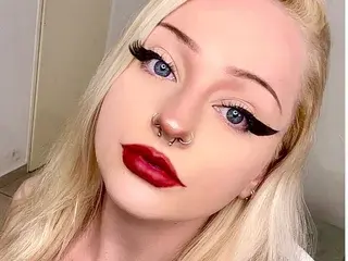 Best live sex cam show with ChloeLevine - Streamate