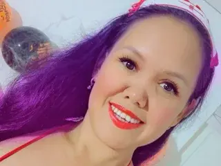 Nude Webcam with marilynbeautifullyhairybush20 - Streamate