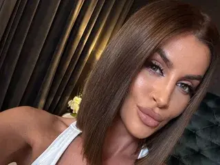 Watch Live Sex Cams with AneMarieArt - Streamate